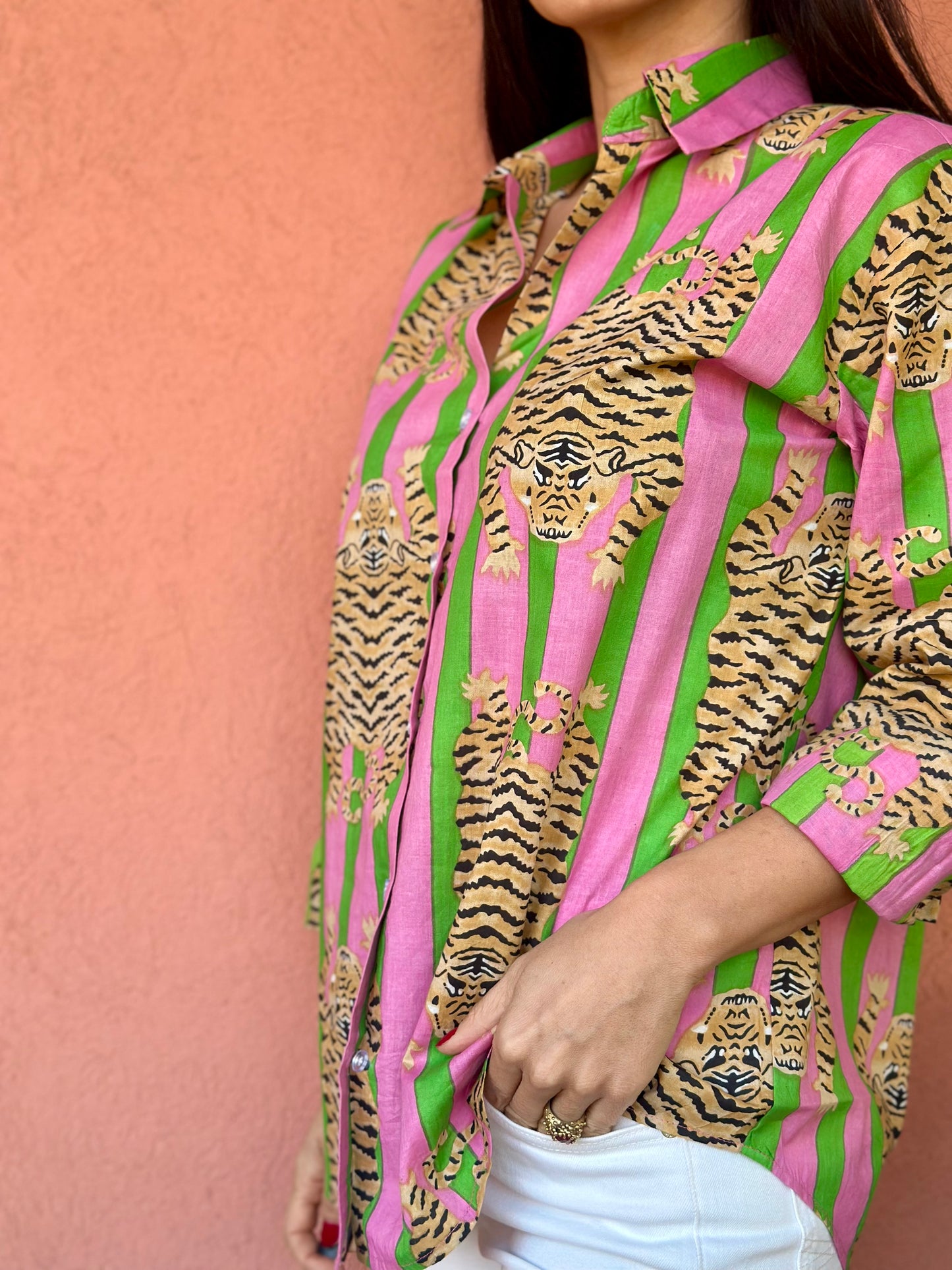Camicia in cotone organico - Tigre Tibetana su righe