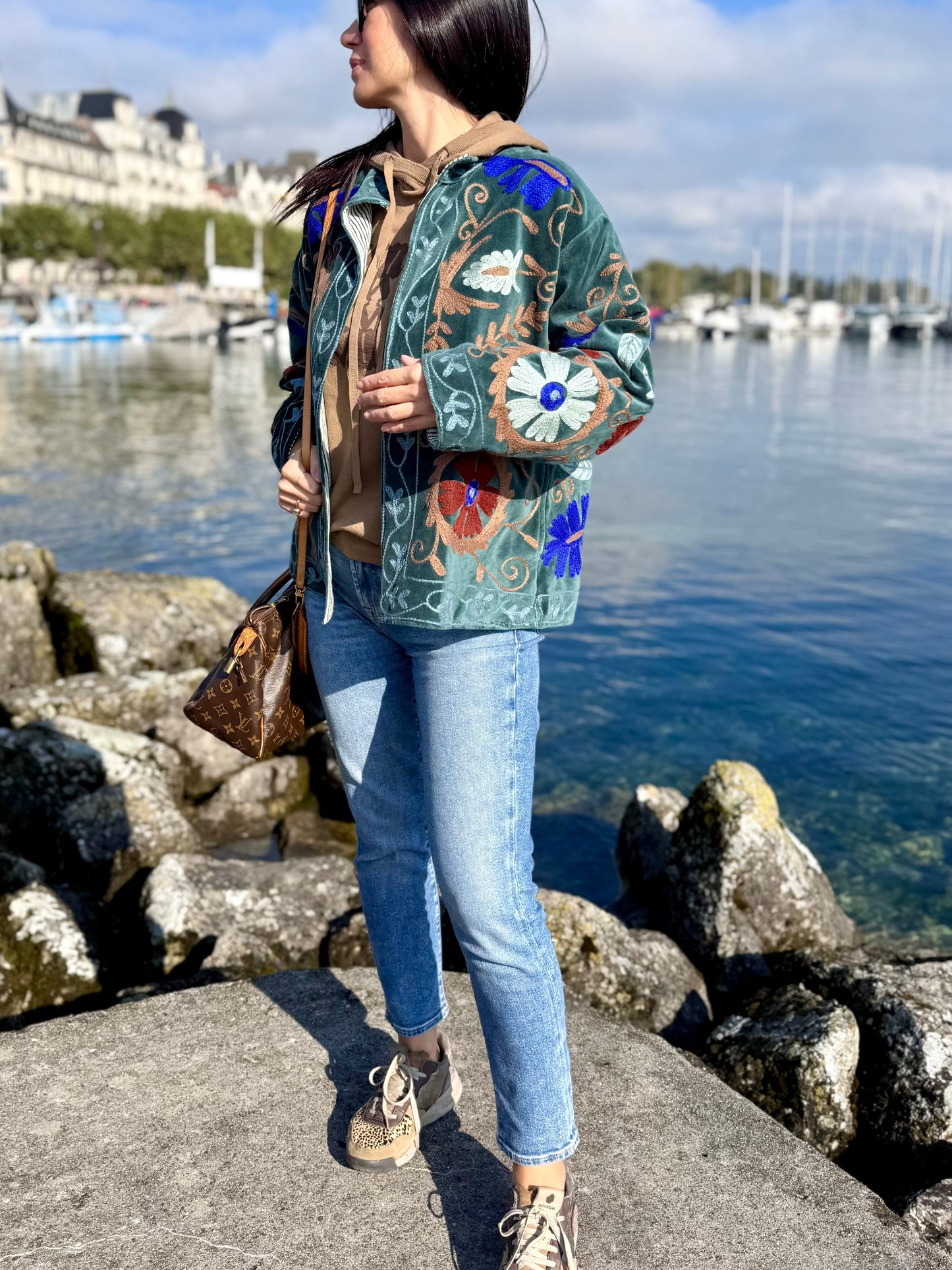 Velvet Suzani Embroidered Jacket - Forest Green One Size