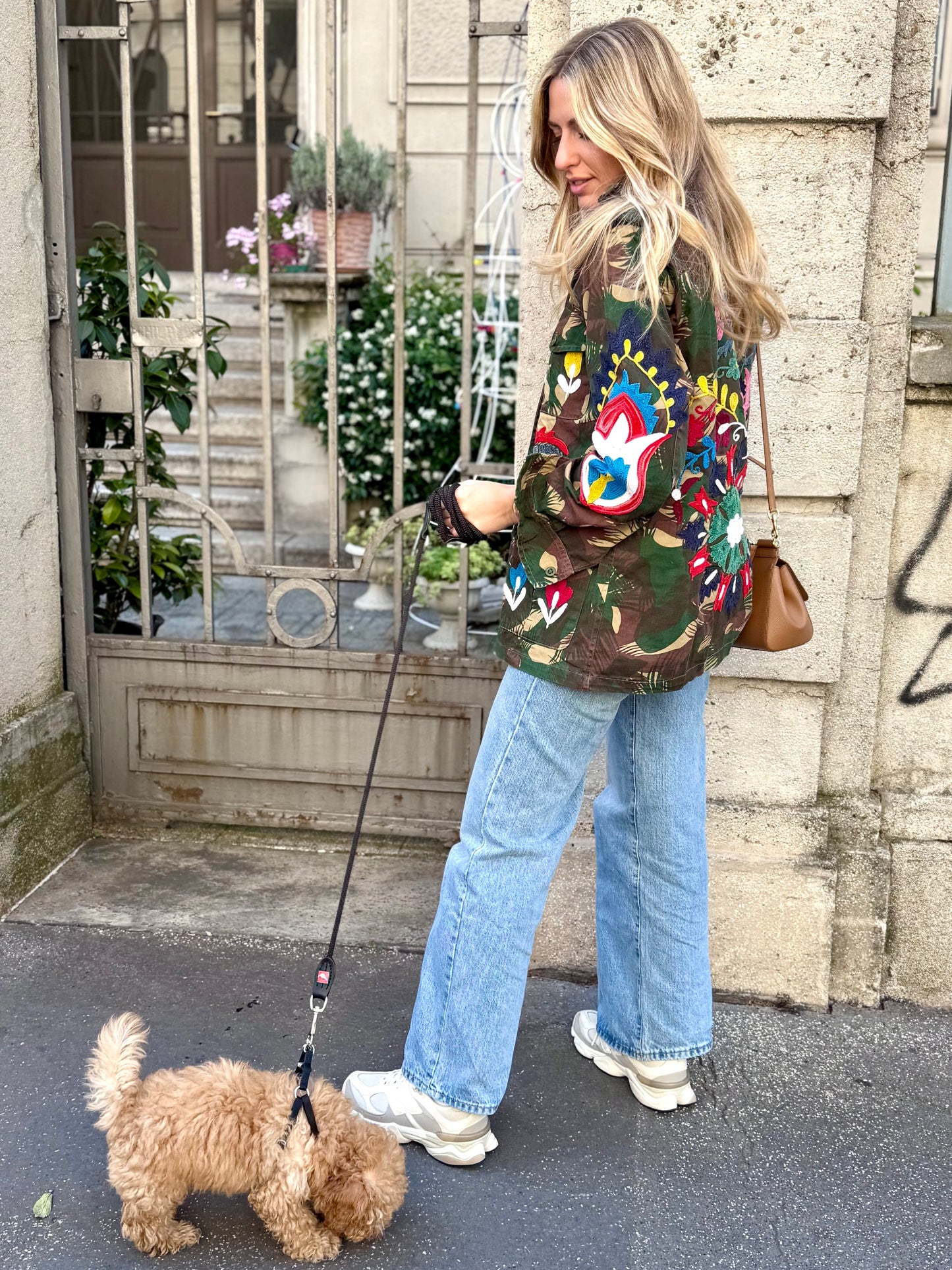 Giacca Vintage militare ricamata a mano - Margherita Blu