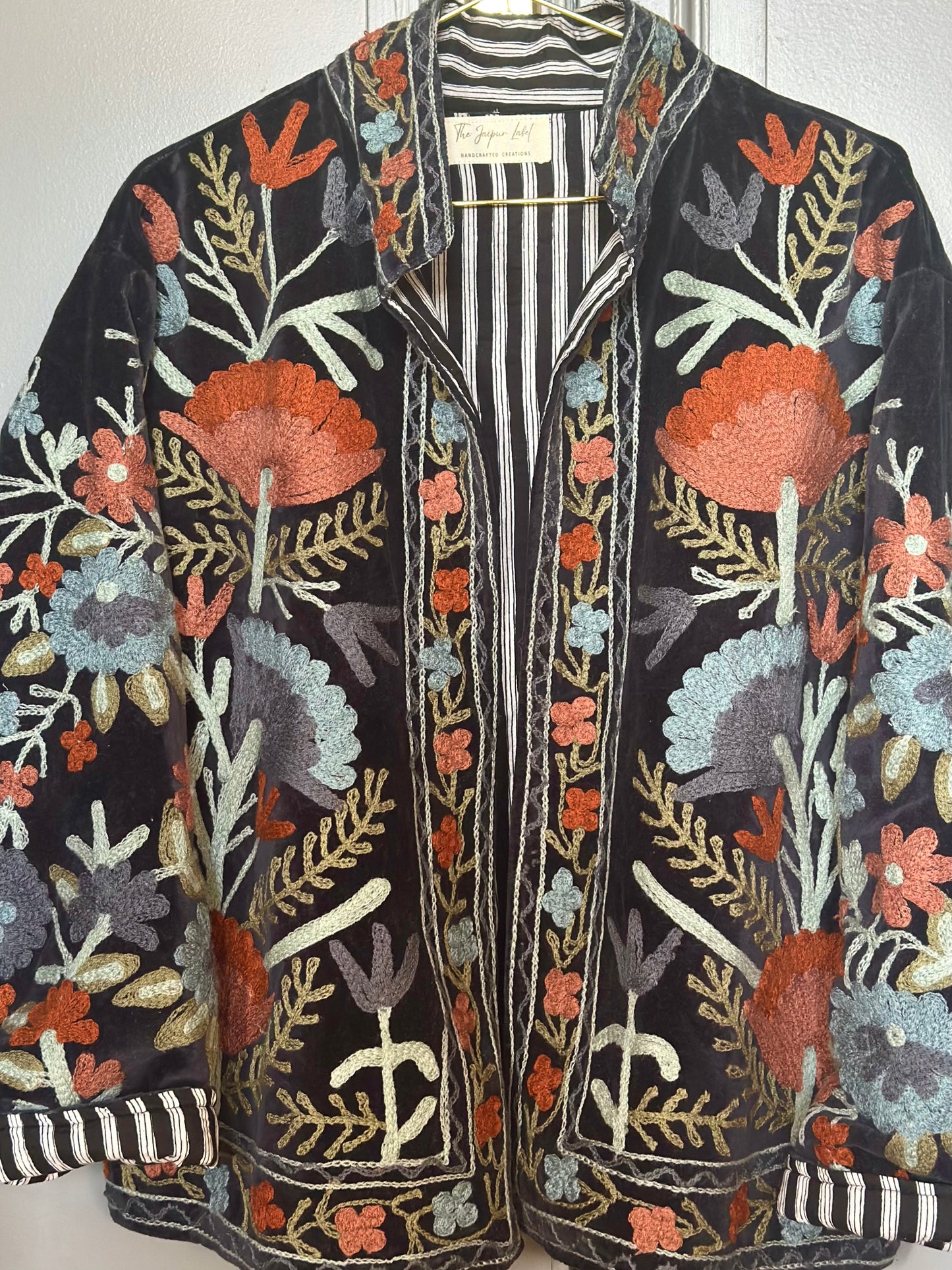 Suzani Giacca Kimono in velluto ricamata - Nero