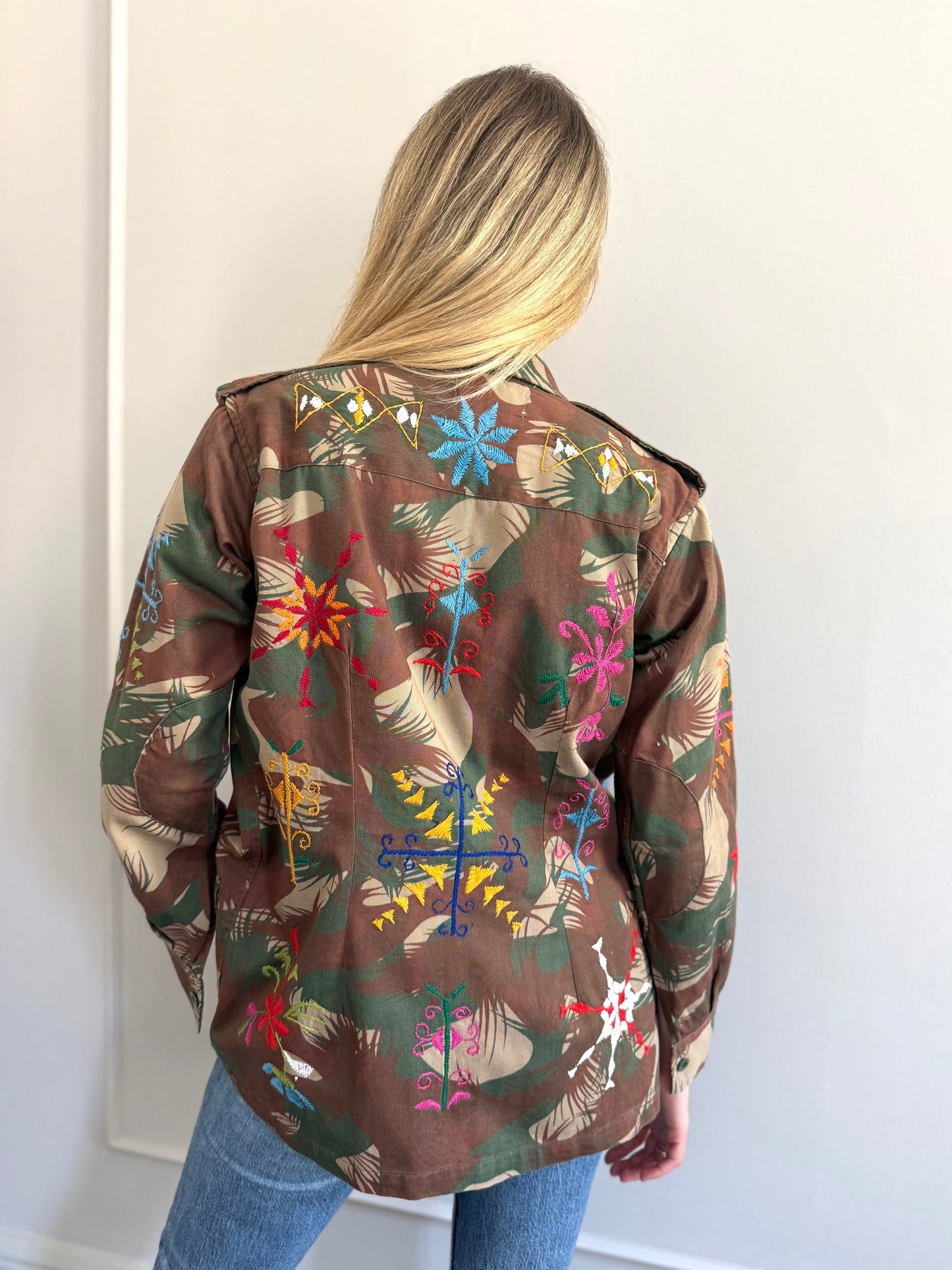 Vintage Army Jacket hand embroidered - Hindi