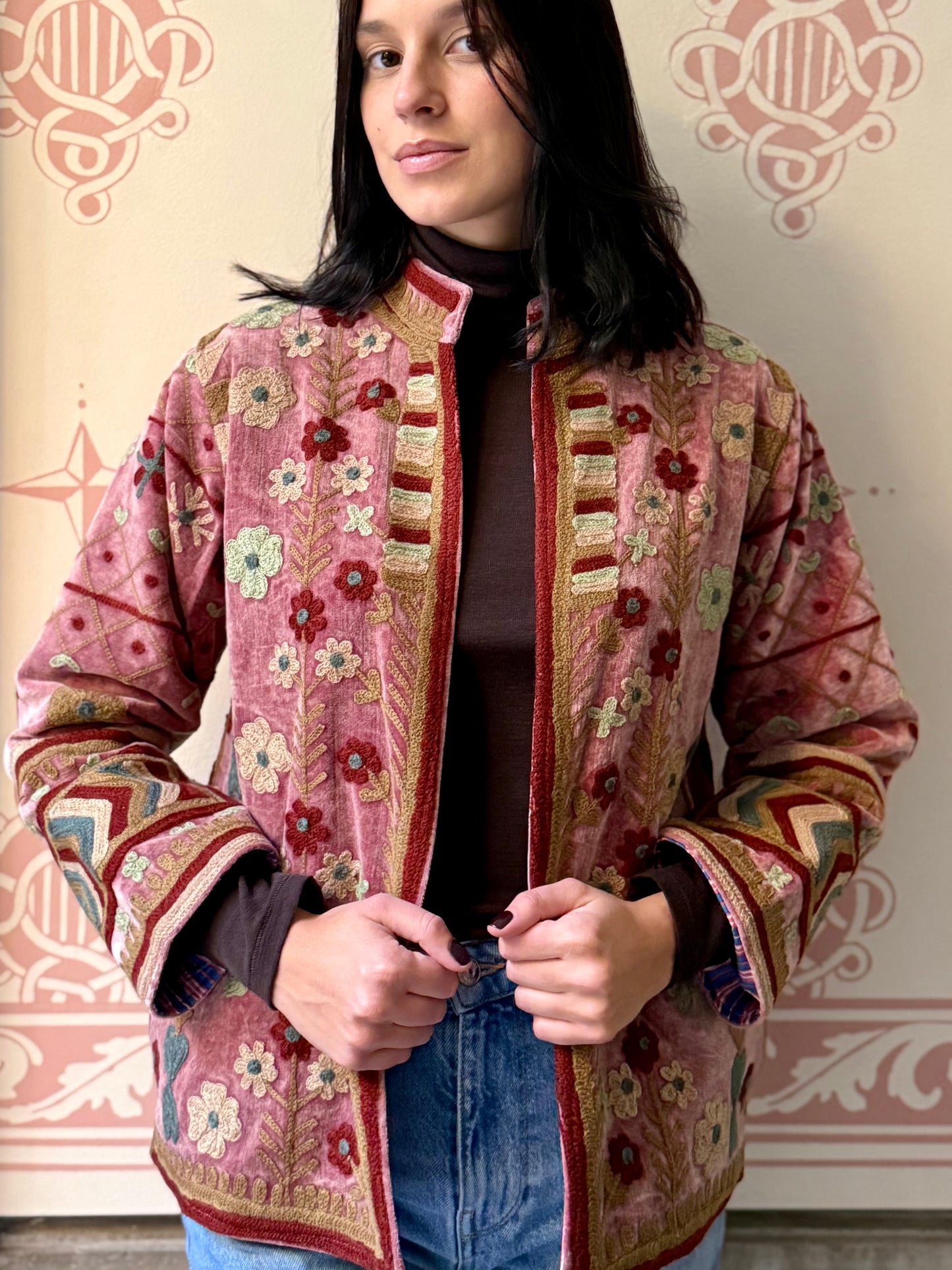 Flower Velvet Jacket Stone - Medium