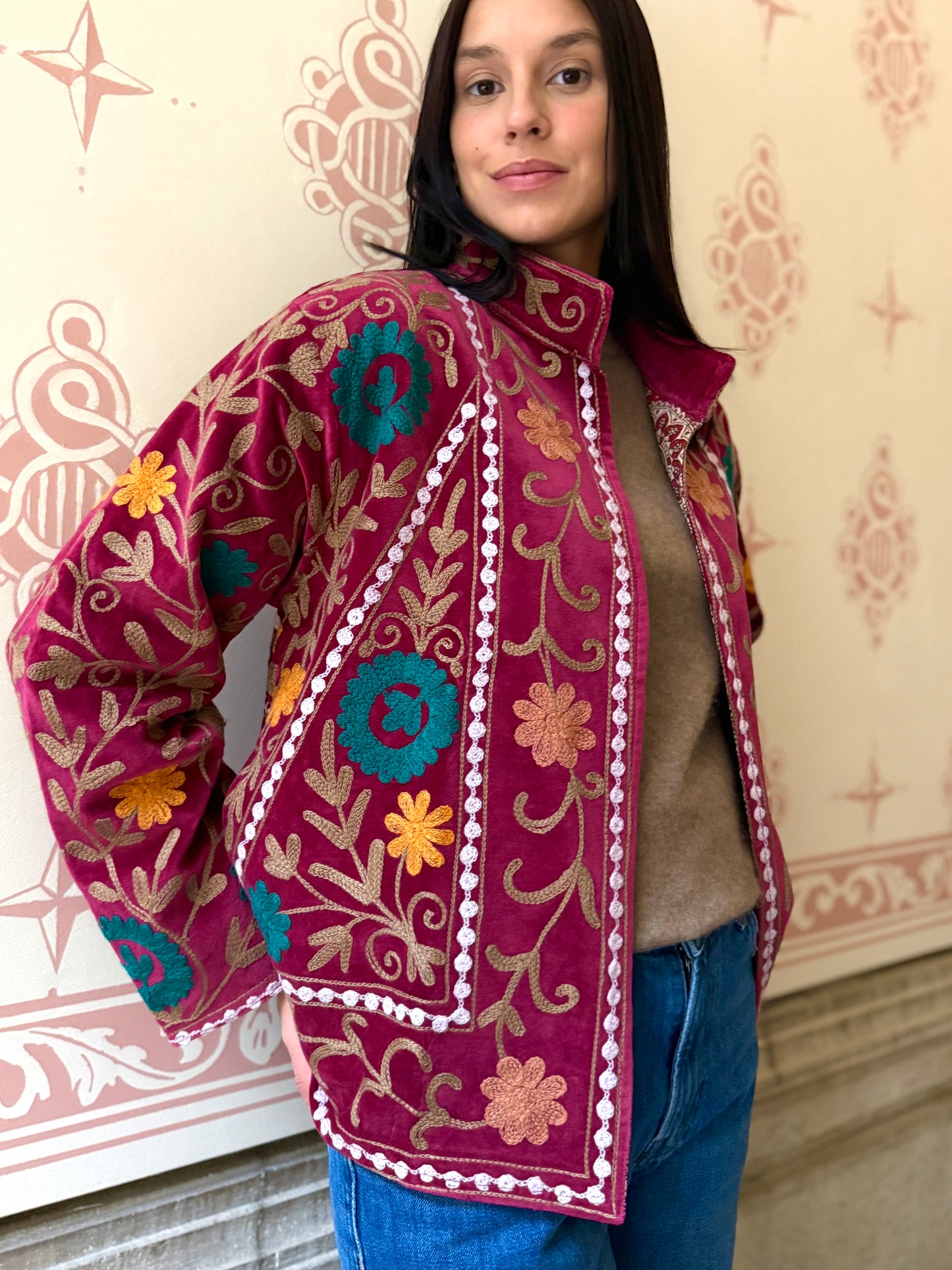 Paris Velvet Suzani Embroidered Jacket - Bordeaux/Beige One Size