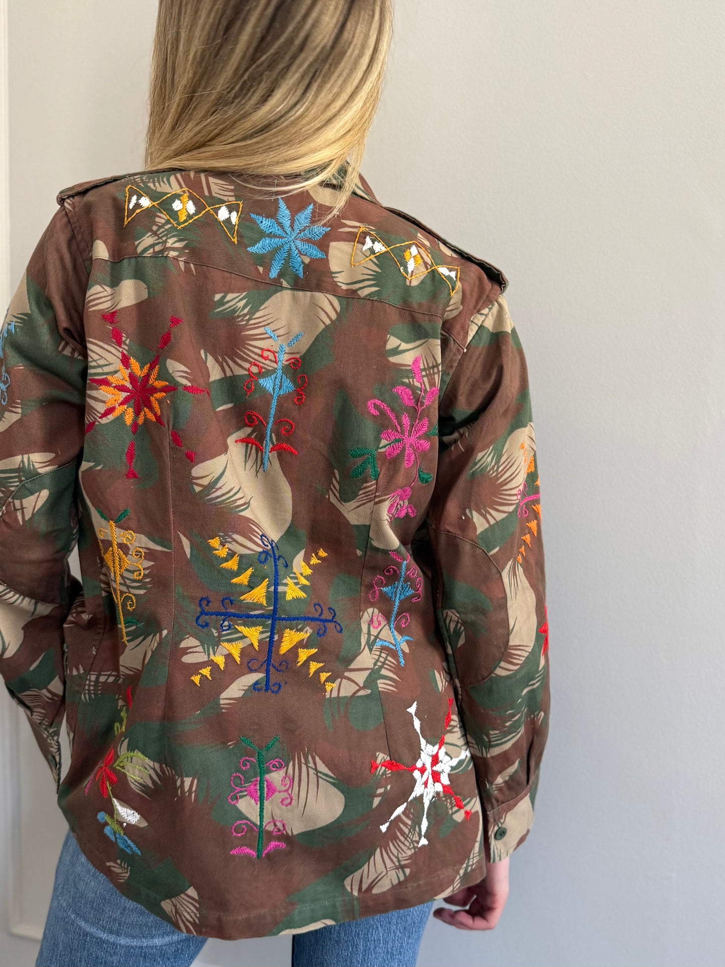 Vintage Army Jacket hand embroidered - Hindi