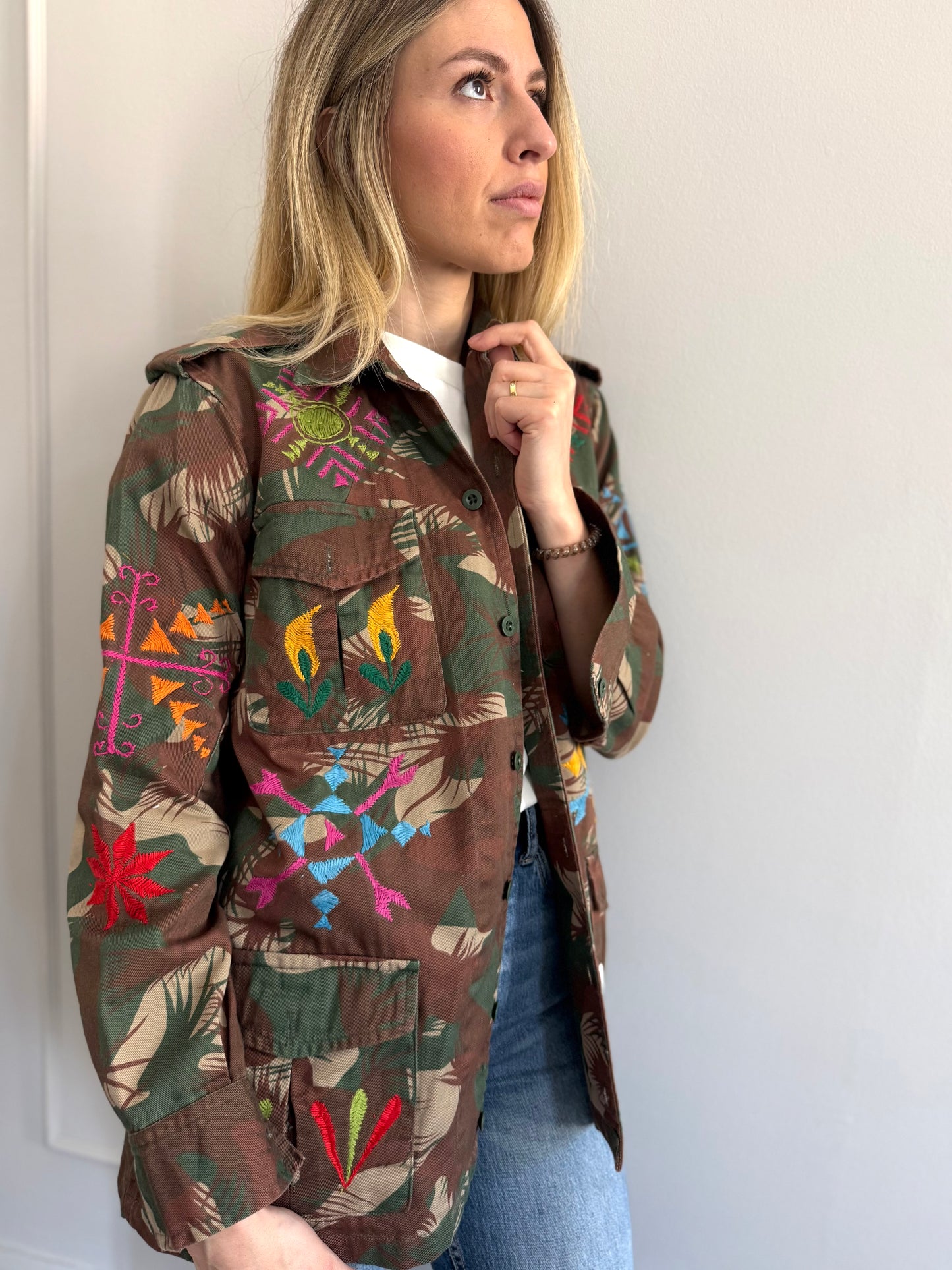 Vintage Army Jacket hand embroidered - Hindi