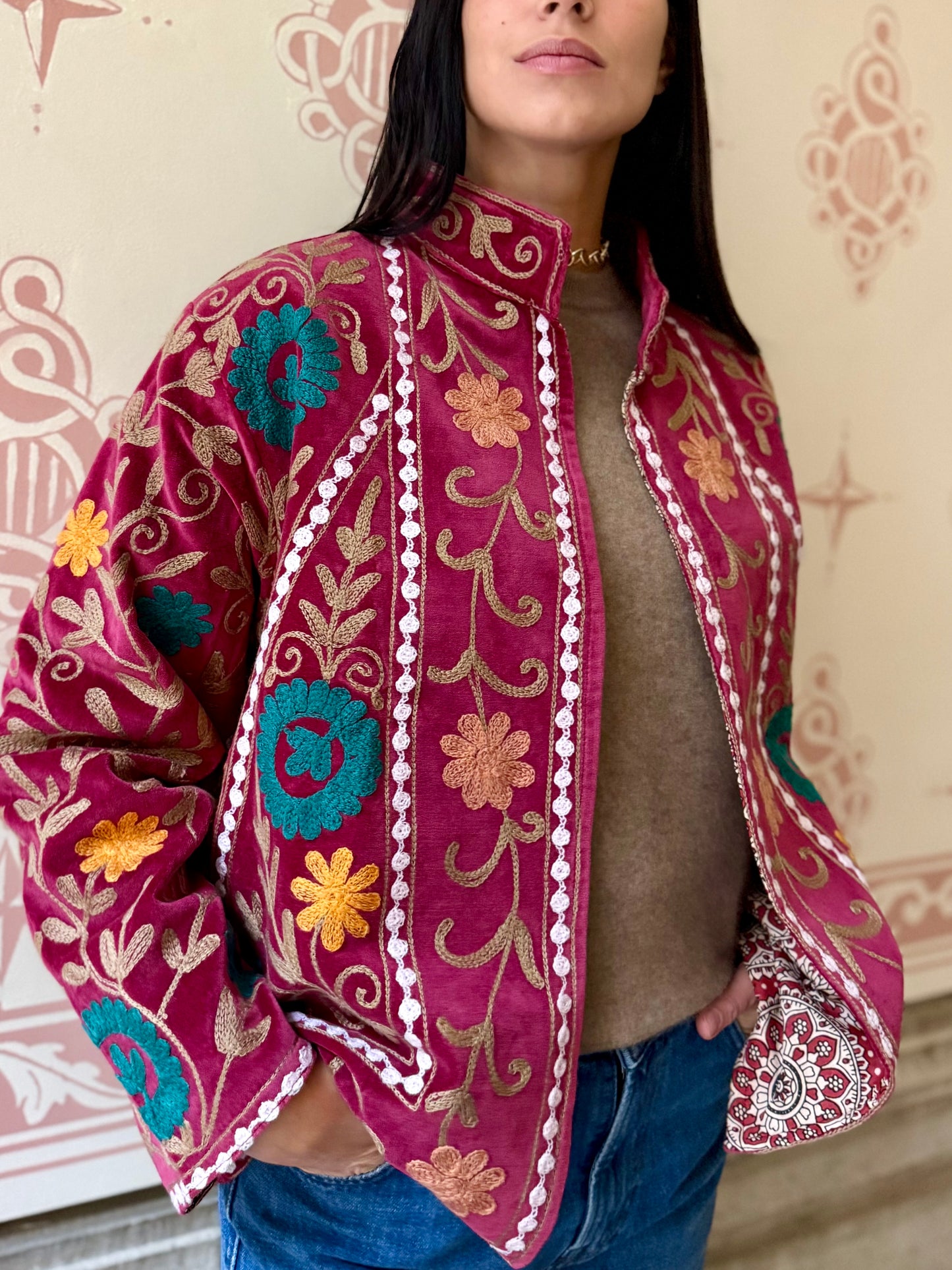 Paris Velvet Suzani Embroidered Jacket - Bordeaux/Beige One Size