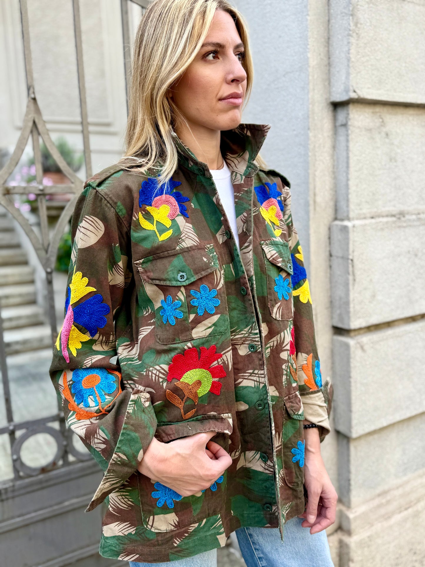 Vintage Army Jacket hand embroidered - Calla