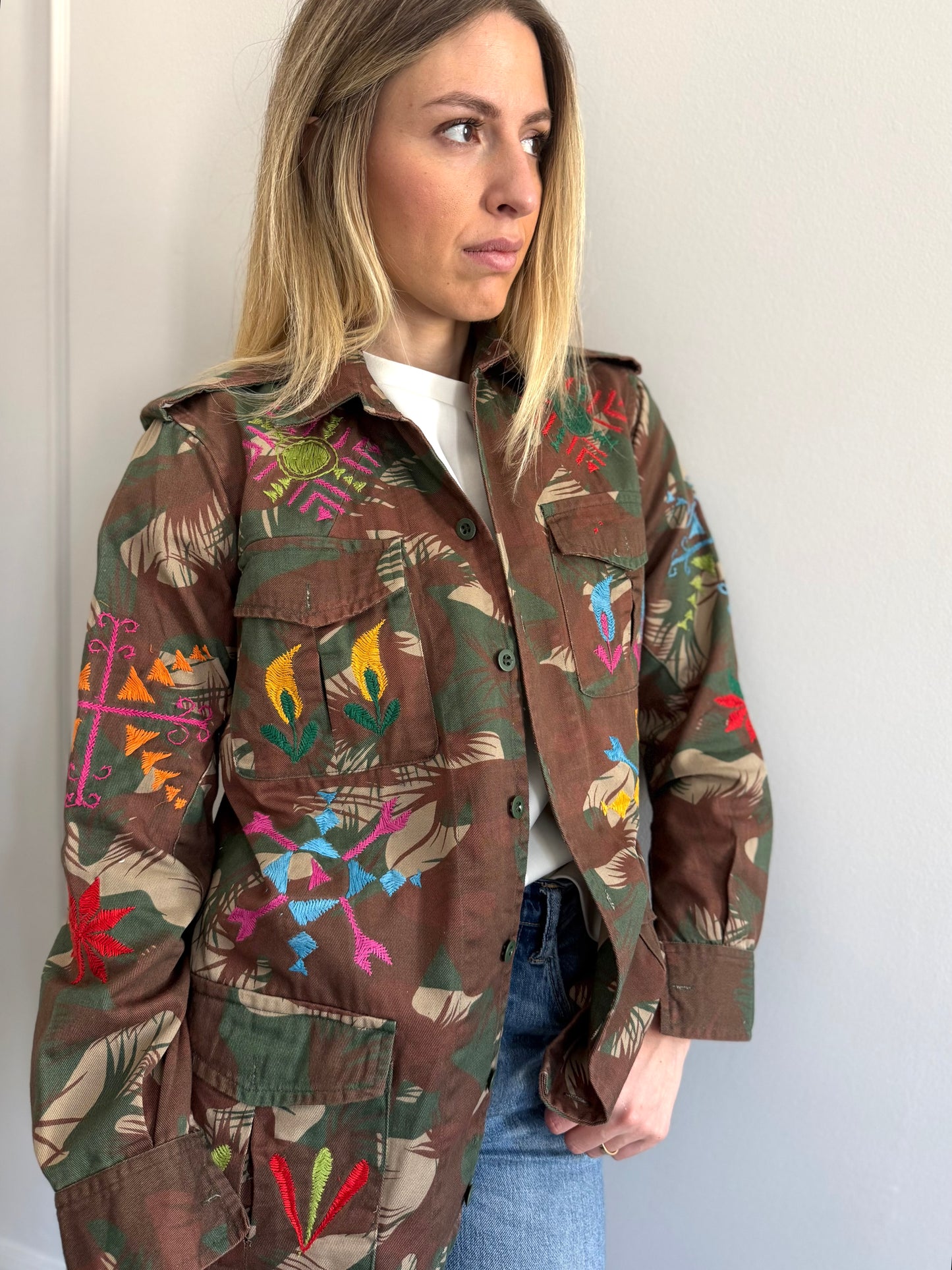 Vintage Army Jacket hand embroidered - Hindi